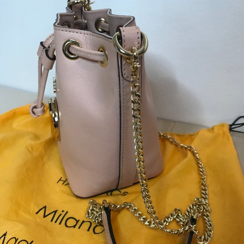 Valentino by Mario Valentino Bucket Bag Crossbody Purse Pink Leather Gold Chain - Picture 4 of 11